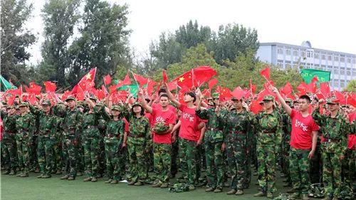 逃离遗弃的建筑4